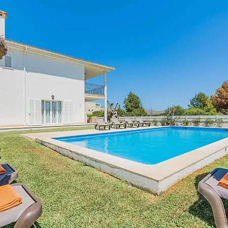 Villa Quiros Ii *